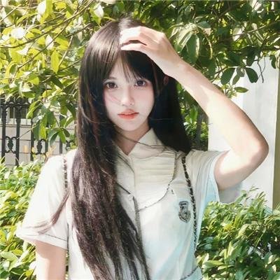 玫瑰园里的老少爷们儿